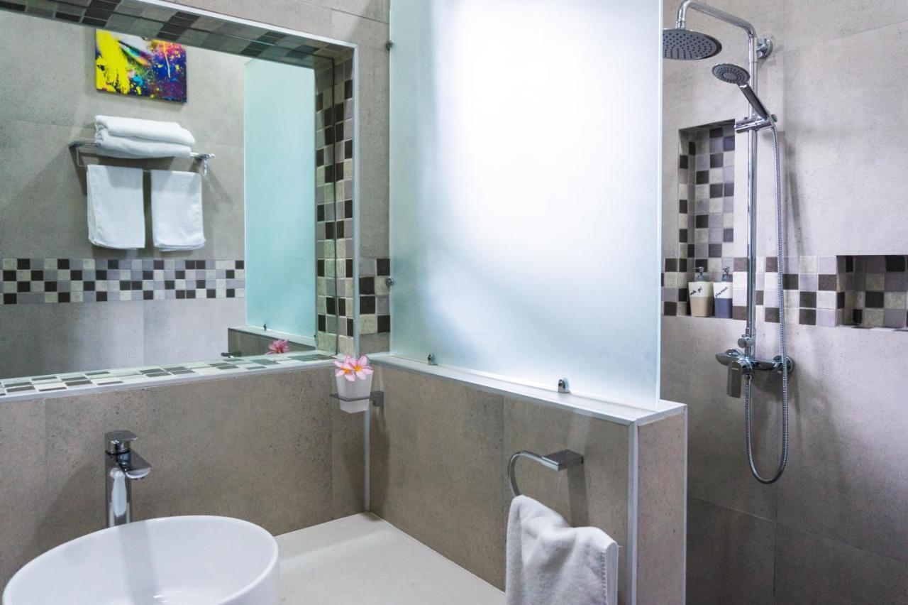 LUXURY PRIVATE VILLAS 400m2 WITH POOL NEAR LIO BEACH El Nido Ngoại thất bức ảnh